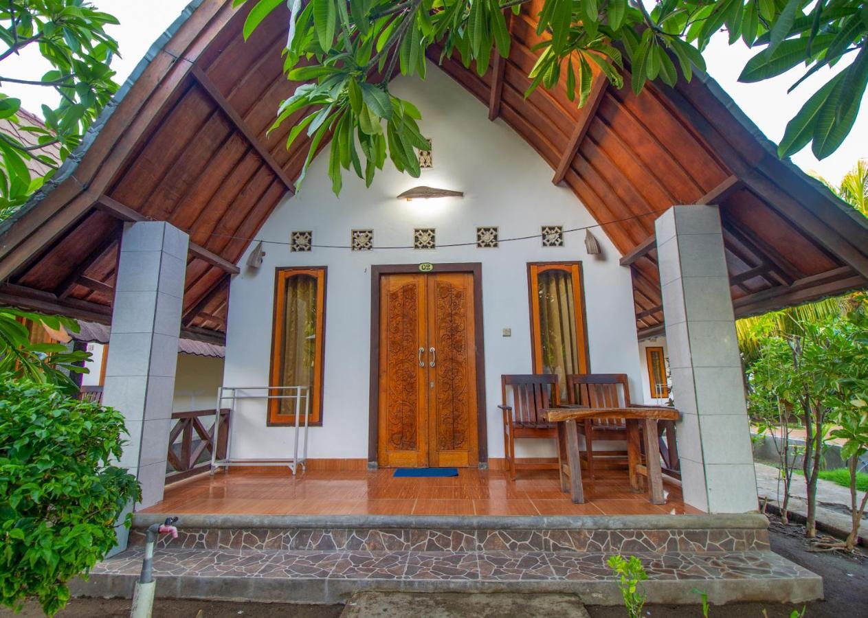 Balengku Homestay Gili Islands Exterior photo