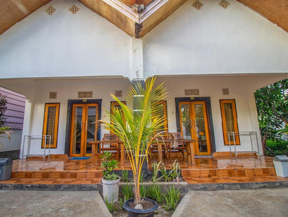 Balengku Homestay Gili Islands Exterior photo