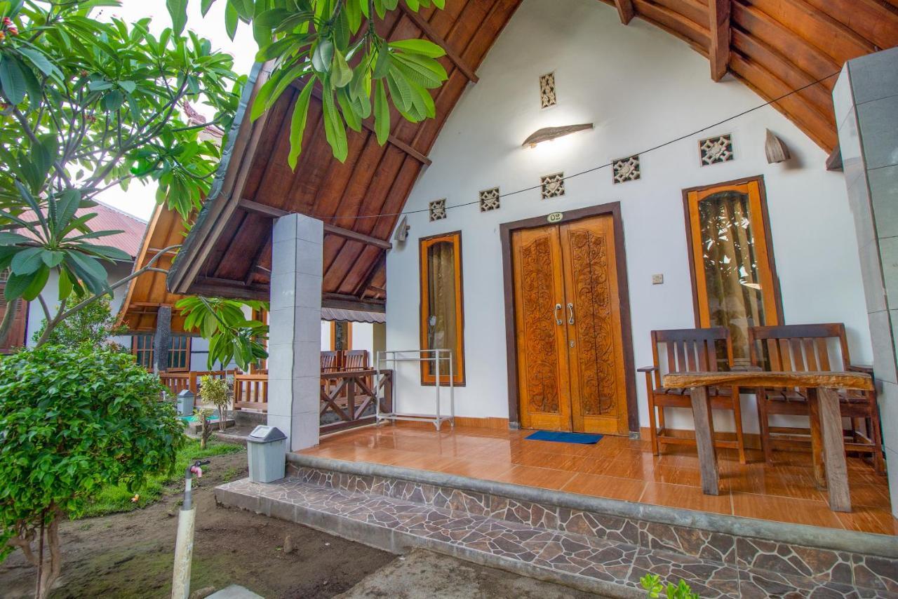 Balengku Homestay Gili Islands Exterior photo